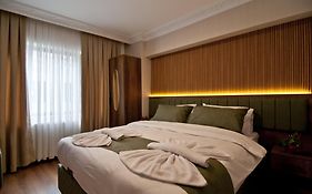 Aurora Eco Hotel